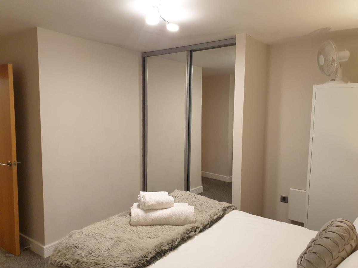 Birmingham Amethyst, 3 Bedroom Apartment 외부 사진